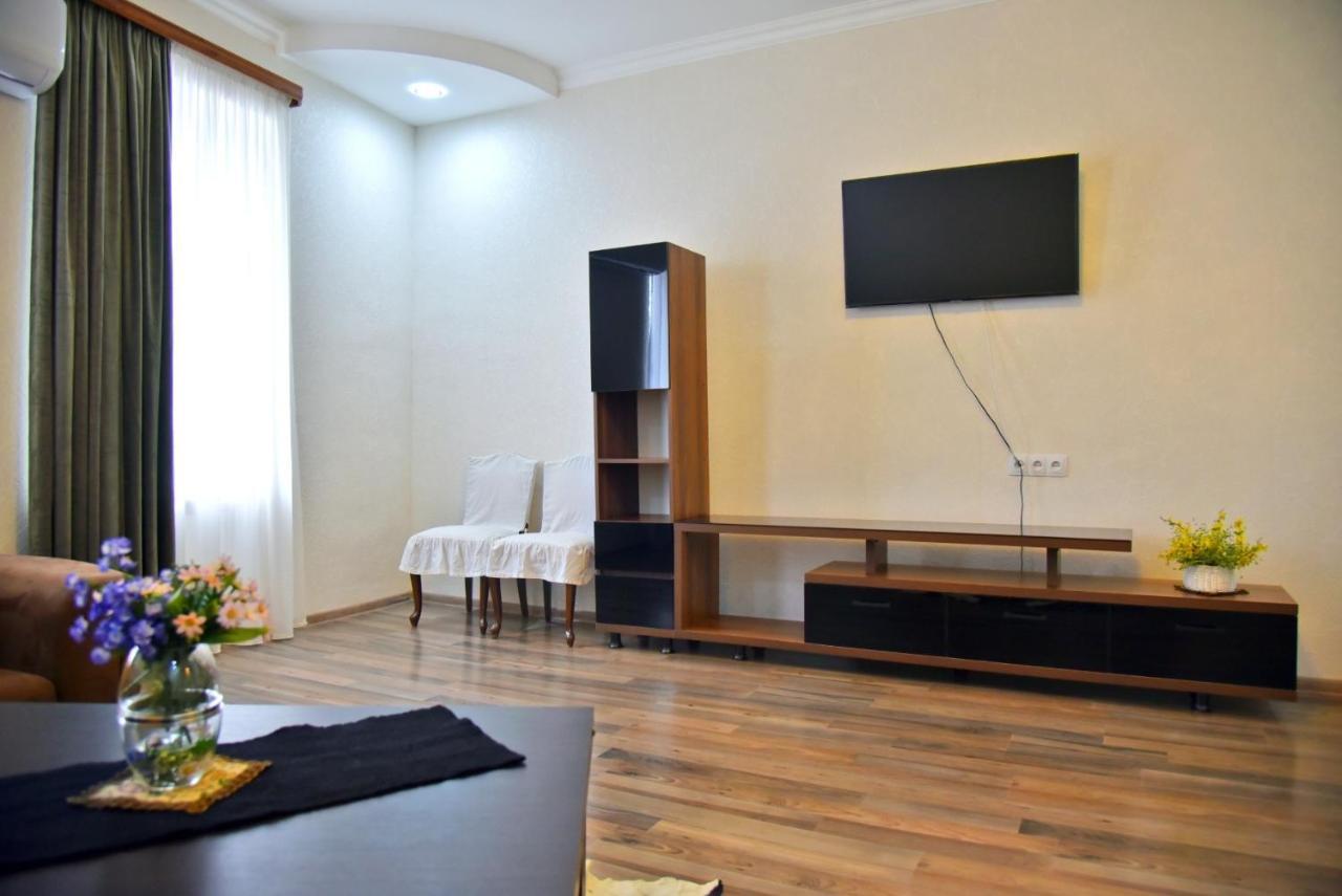 Robo Apartment Тбилиси Экстерьер фото